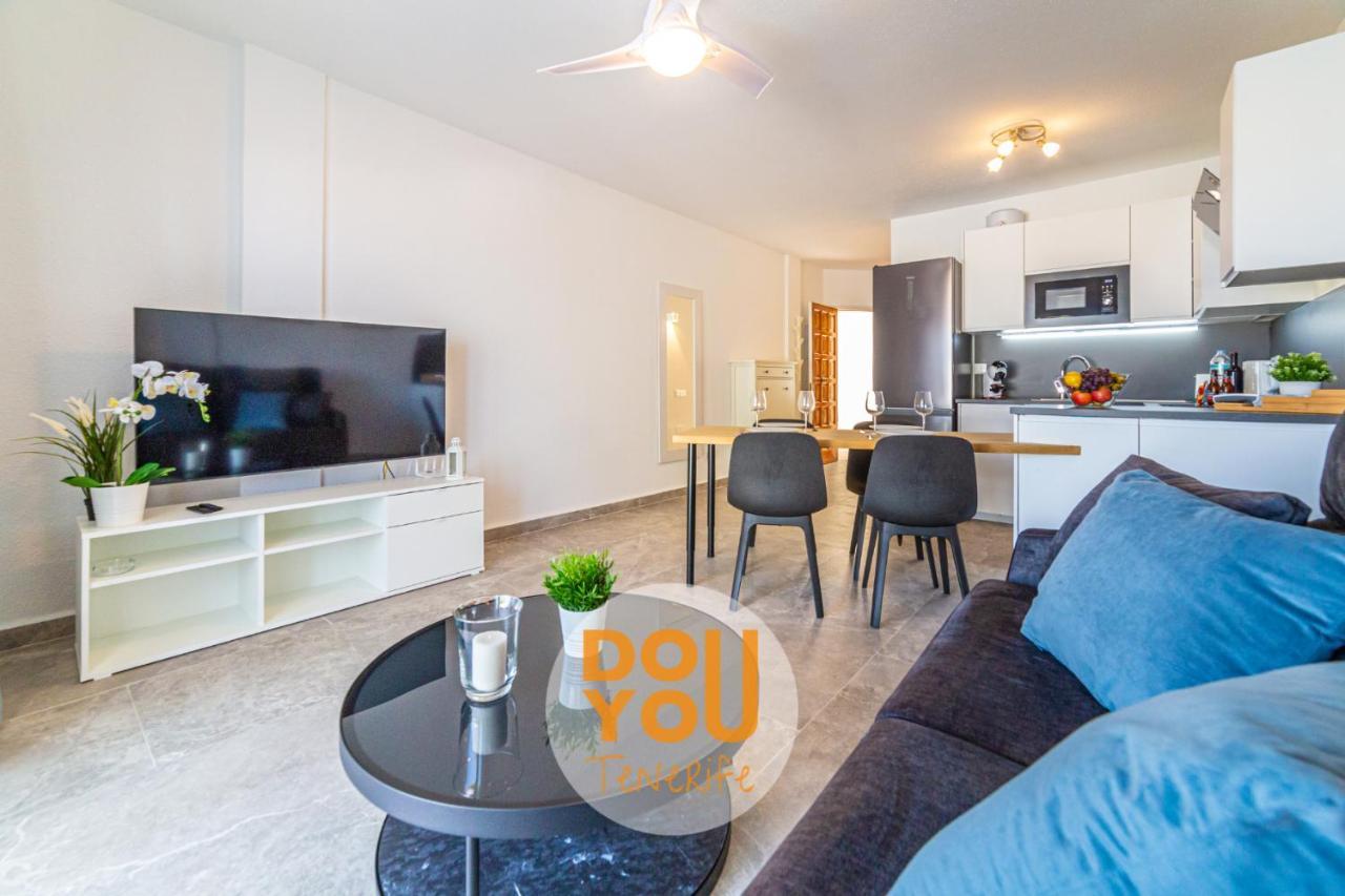 Holiday Apartments Oasis Лос Кристианос Екстериор снимка