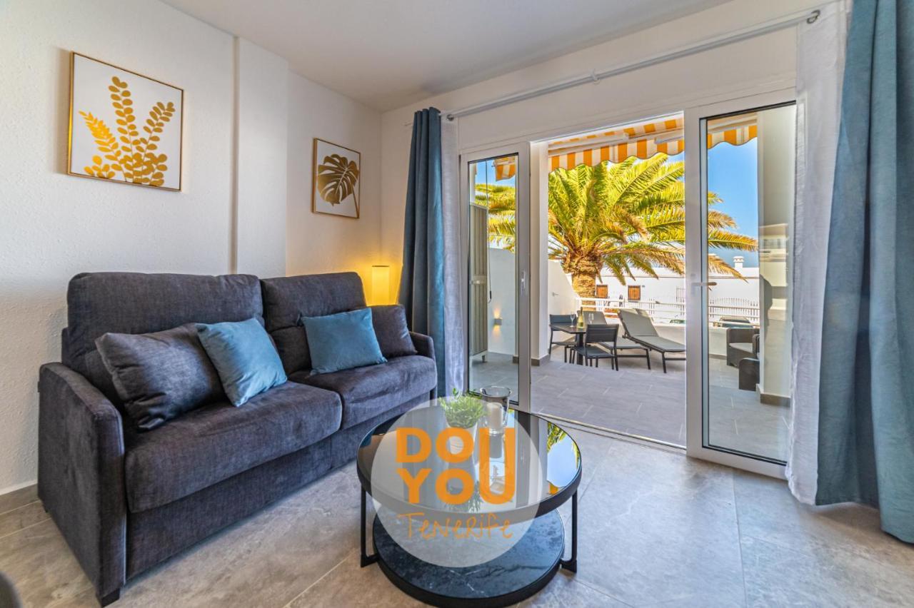 Holiday Apartments Oasis Лос Кристианос Екстериор снимка