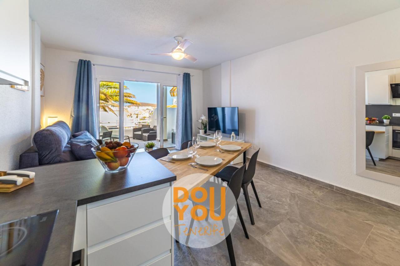 Holiday Apartments Oasis Лос Кристианос Екстериор снимка