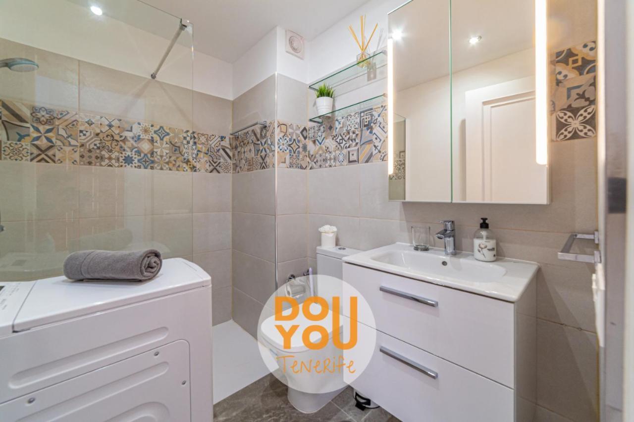 Holiday Apartments Oasis Лос Кристианос Екстериор снимка