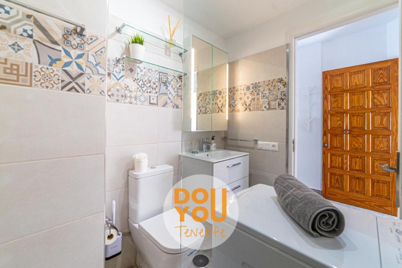 Holiday Apartments Oasis Лос Кристианос Екстериор снимка